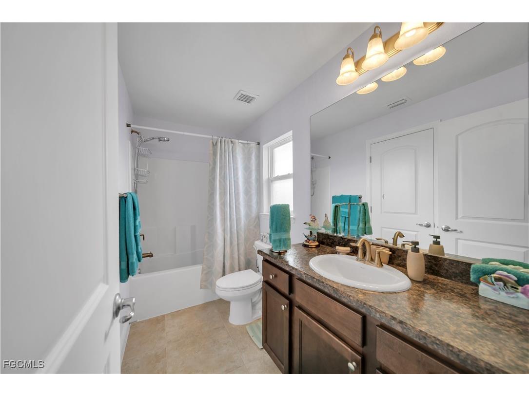 4344 NE 9th Court Cape Coral FL 33909 2025024005 image21