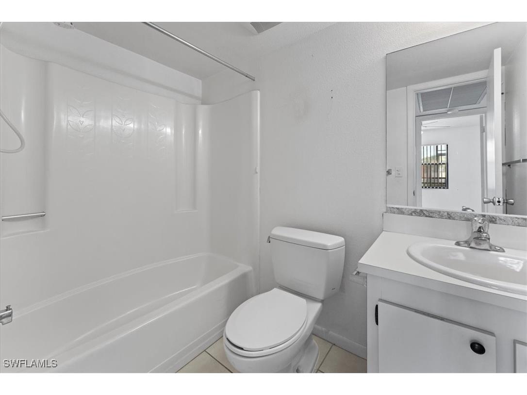 4345 27th Court SW #204 Naples FL 34116 225068834 image16