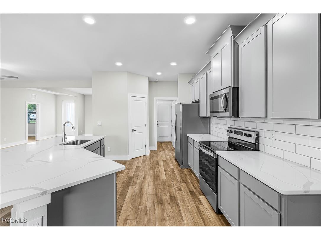 4345 Agualinda Boulevard Cape Coral FL 33914 223081186 image5