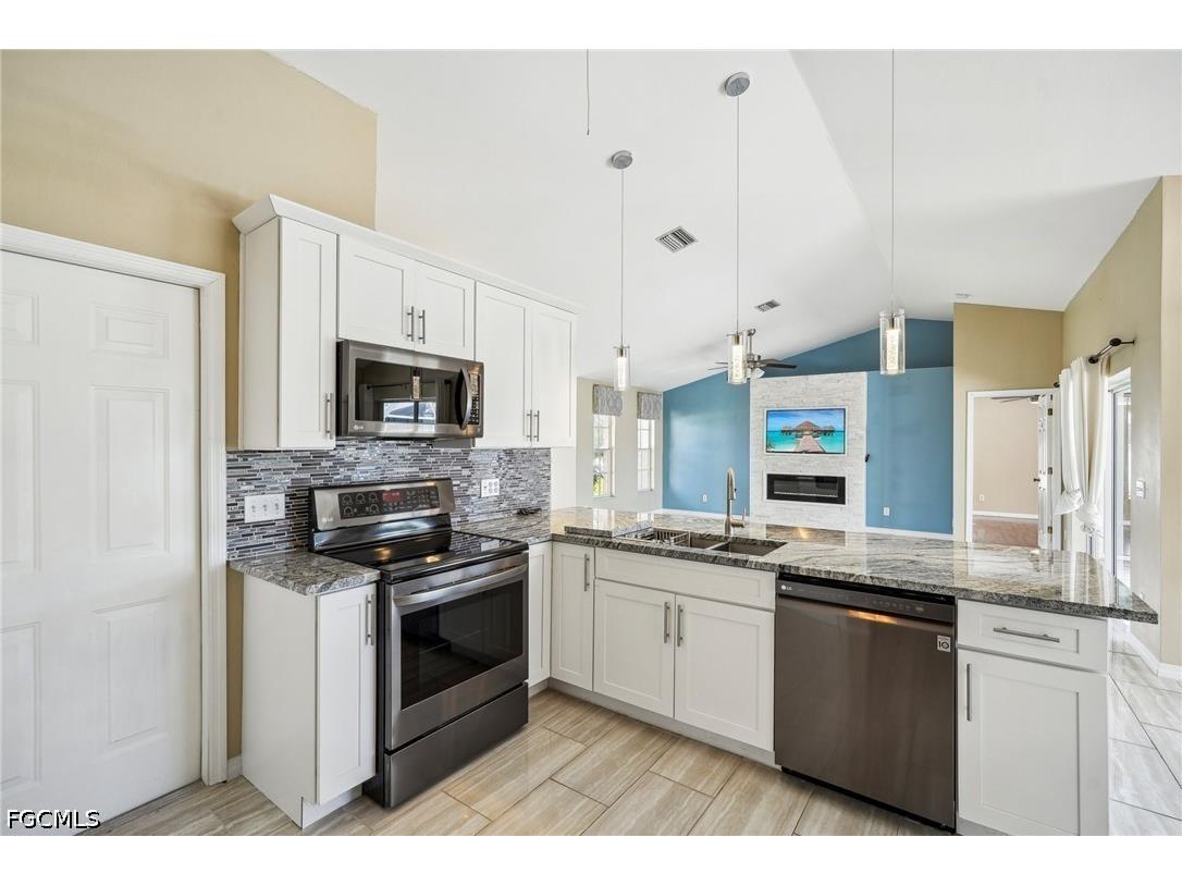 4346 SW 18th Place Cape Coral FL 33914 2026018872 image16