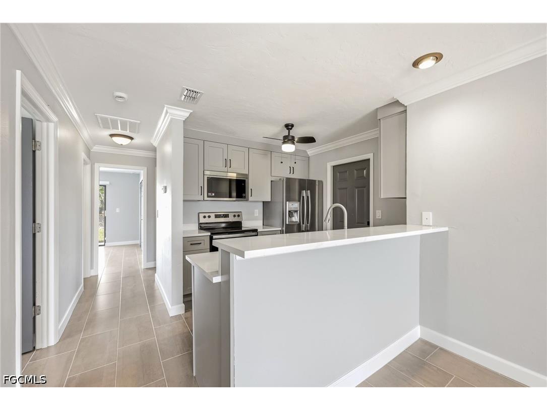 4346 Santa Barbara Boulevard Cape Coral FL 33914 2026026800 image9