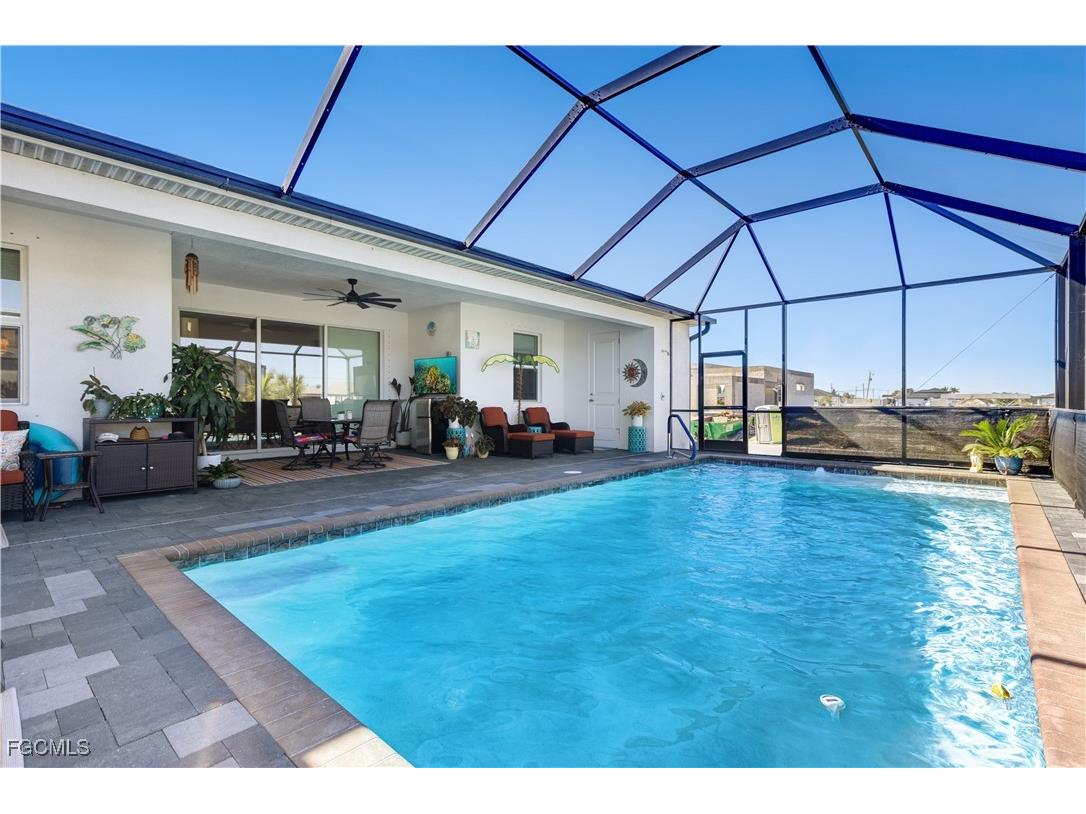 4347 NW 31st Terrace Cape Coral FL 33993 2025013851 image2