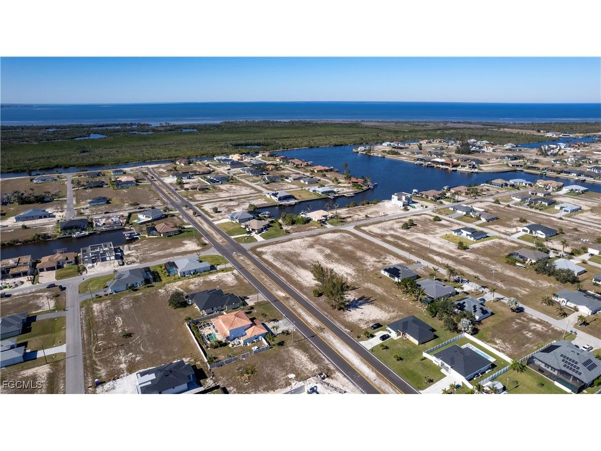 4347 NW 31st Terrace Cape Coral FL 33993 2025013851 image38