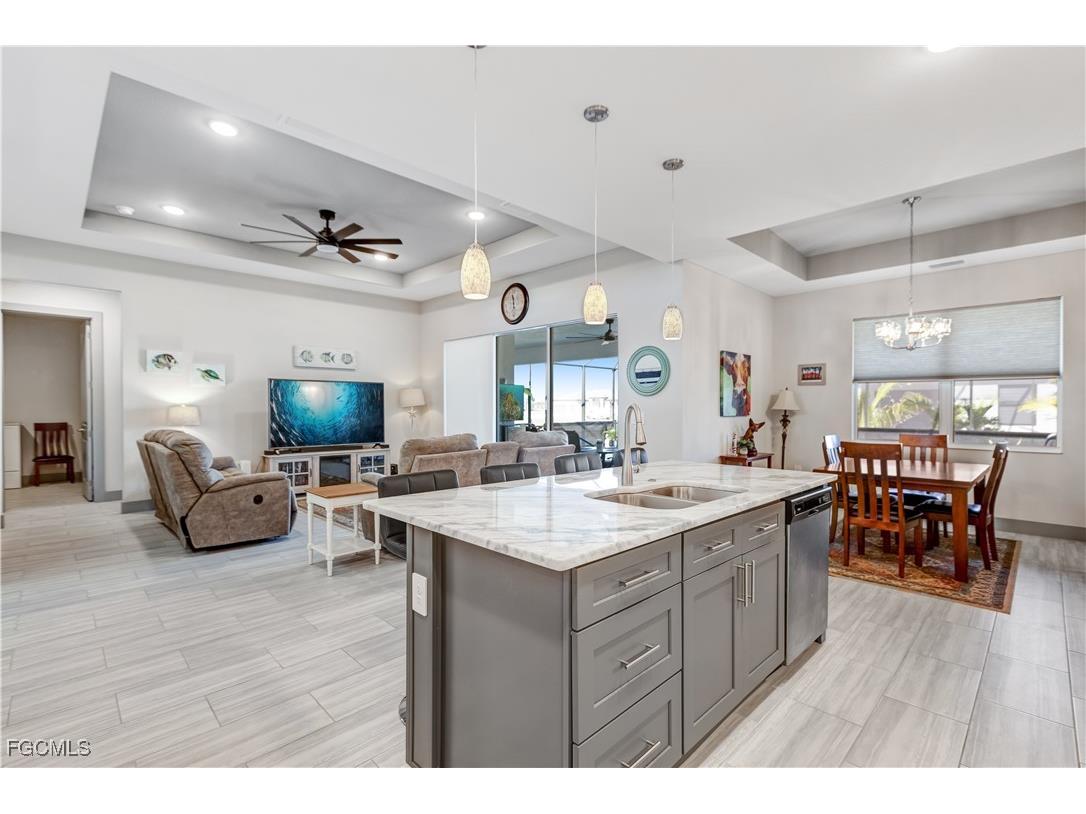 4347 NW 31st Terrace Cape Coral FL 33993 2025013851 image5