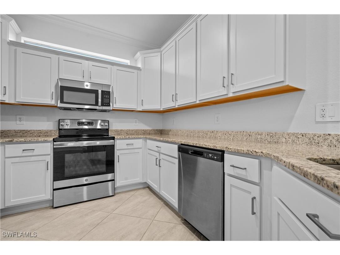 4348 Lemongrass Drive Fort Myers FL 33916 225053194 image8