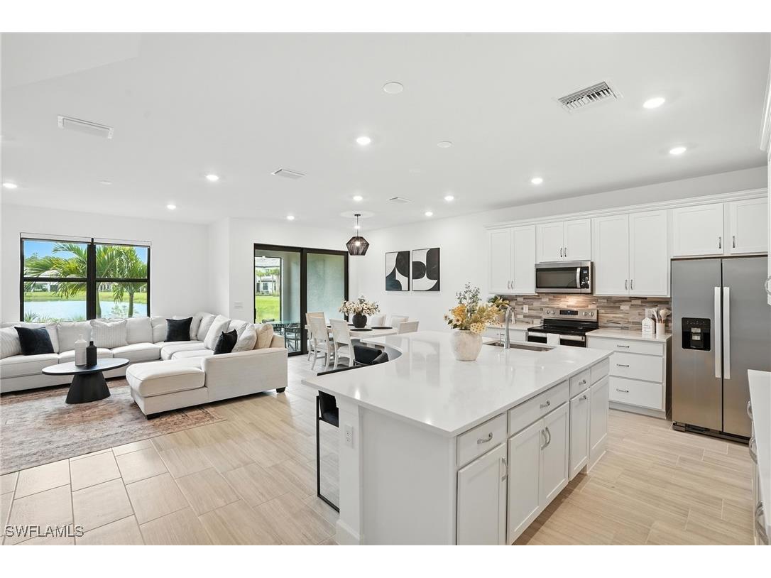 4349 Sonoma Oaks Circle Naples FL 34119 225064672 image1