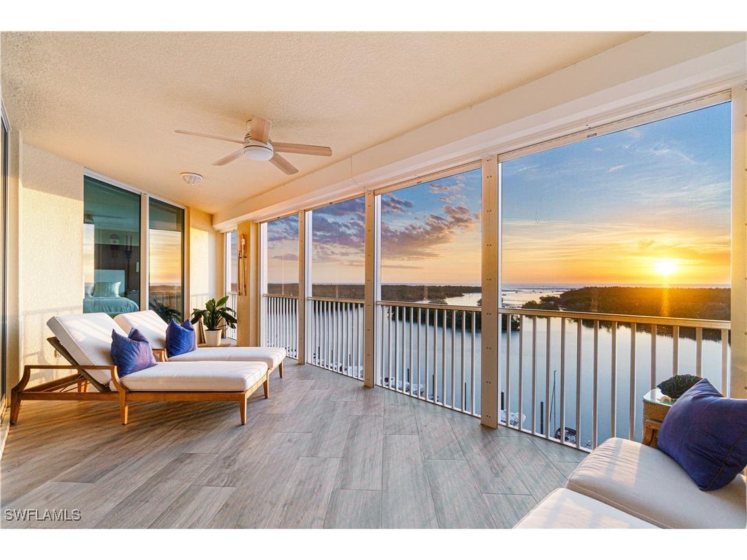 435 Dockside Drive #B702 Naples FL 34110 225085018 image1