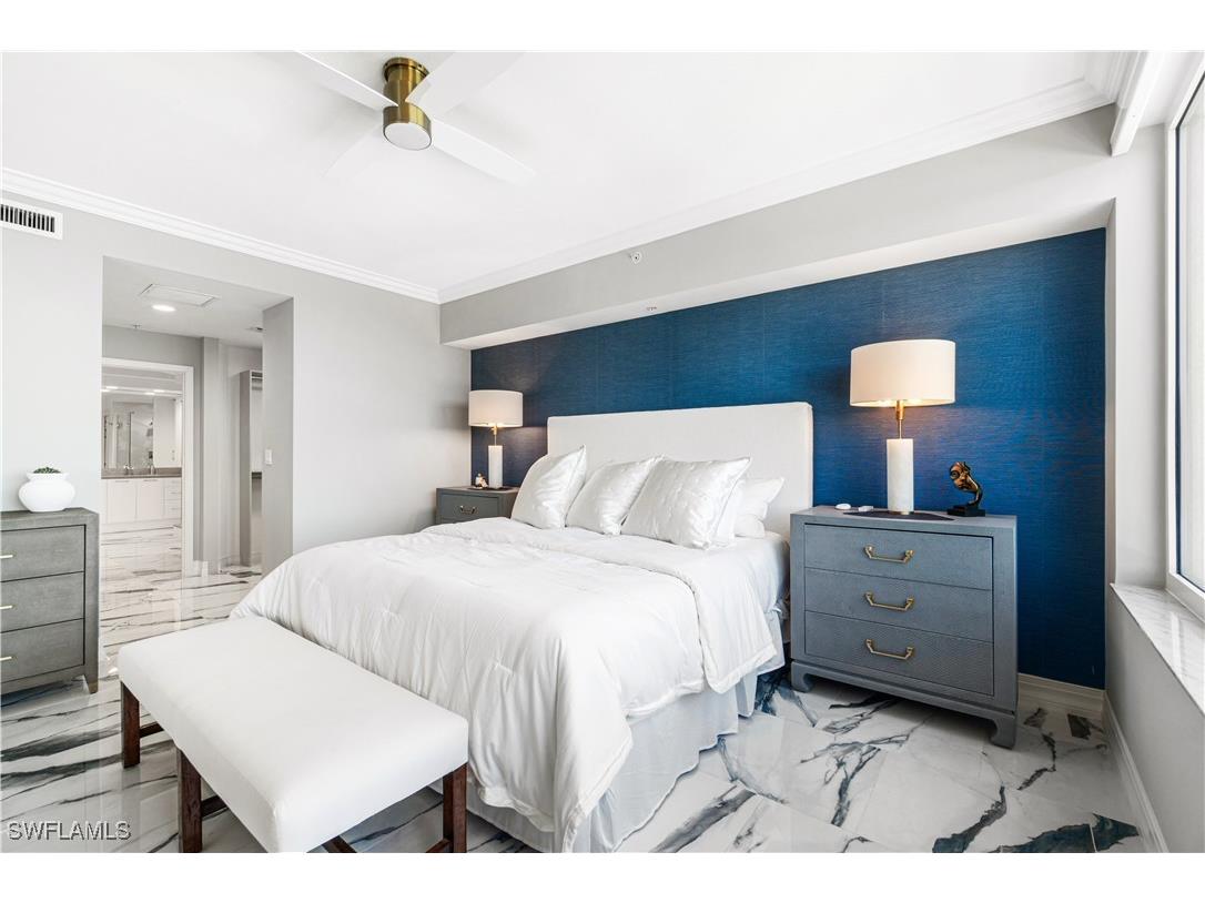 435 Dockside Drive #B702 Naples FL 34110 225085018 image16