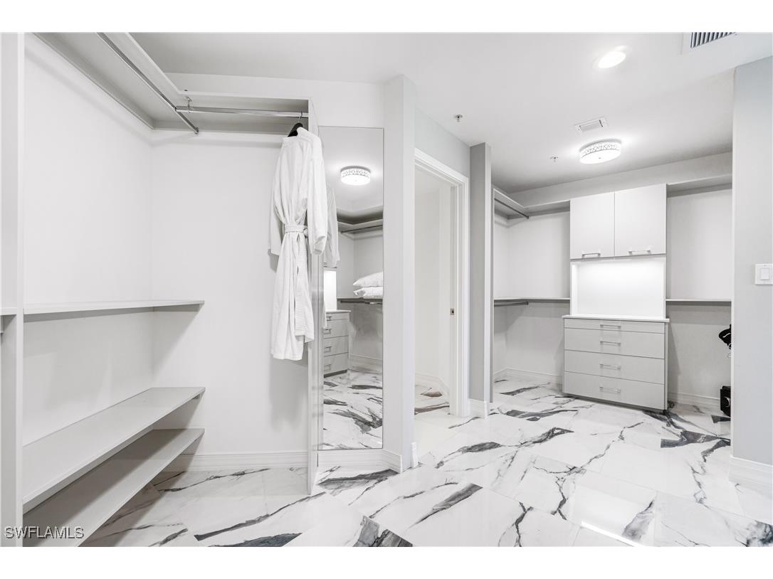 435 Dockside Drive #B702 Naples FL 34110 225085018 image21