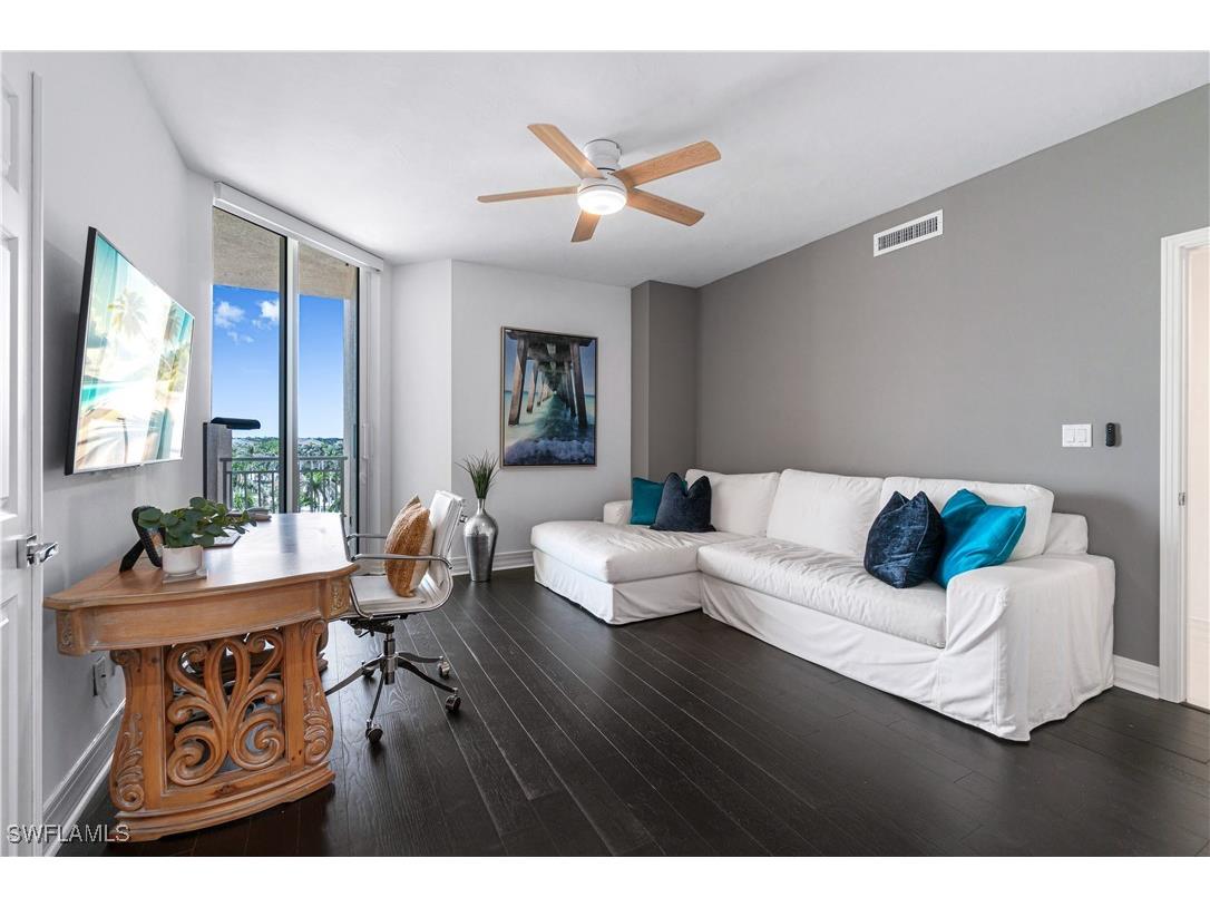 435 Dockside Drive #B702 Naples FL 34110 225085018 image25