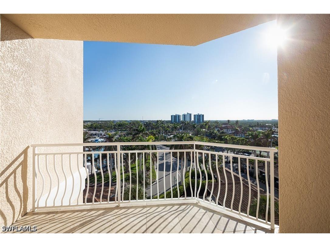 435 Dockside Drive #B703 Naples FL 34110 226017022 image16