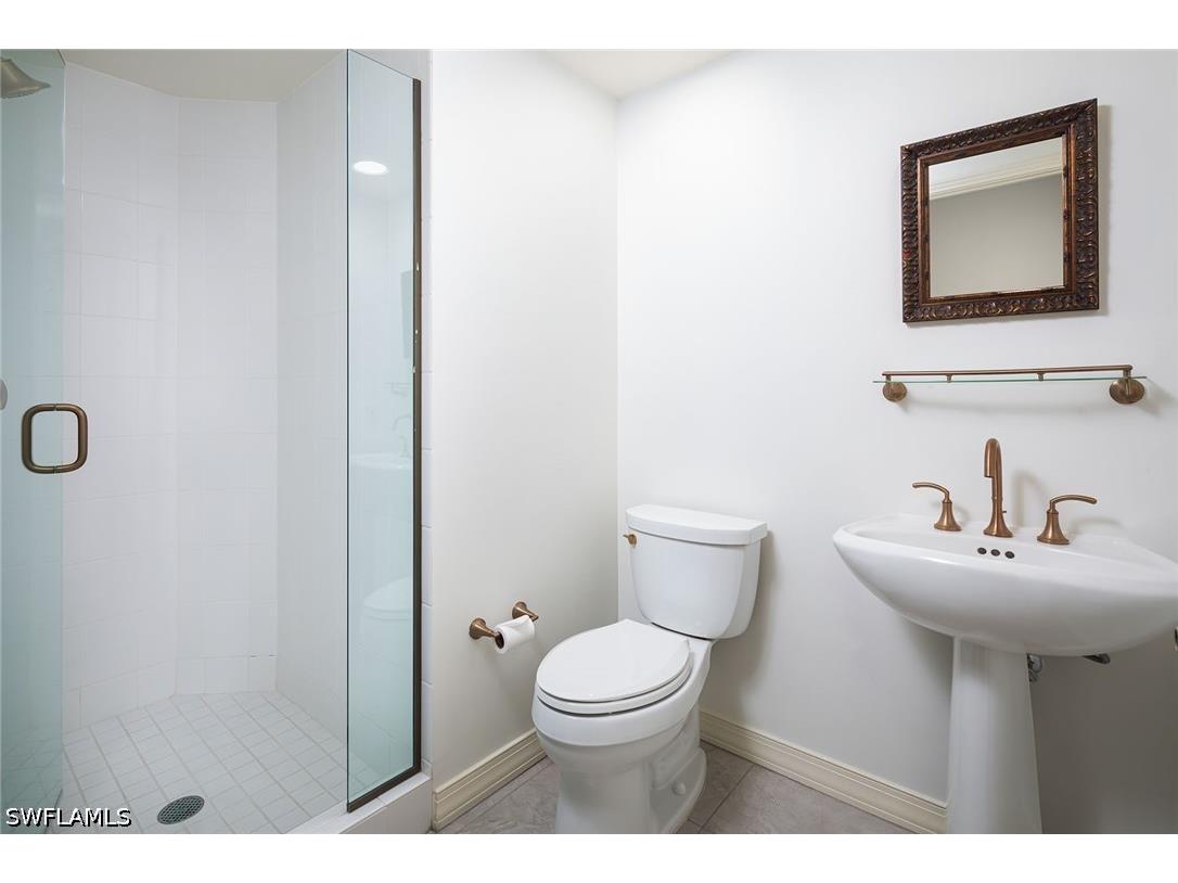 435 Dockside Drive #B703 Naples FL 34110 226017022 image23