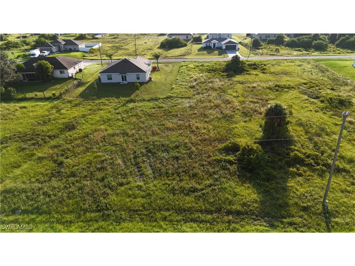 435 Petite Avenue Lehigh Acres FL 33974 224076751 image1