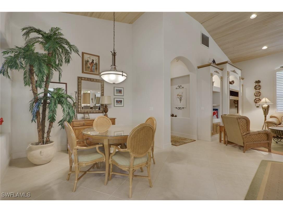 435 Terracina Way Naples FL 34119 226003669 image10