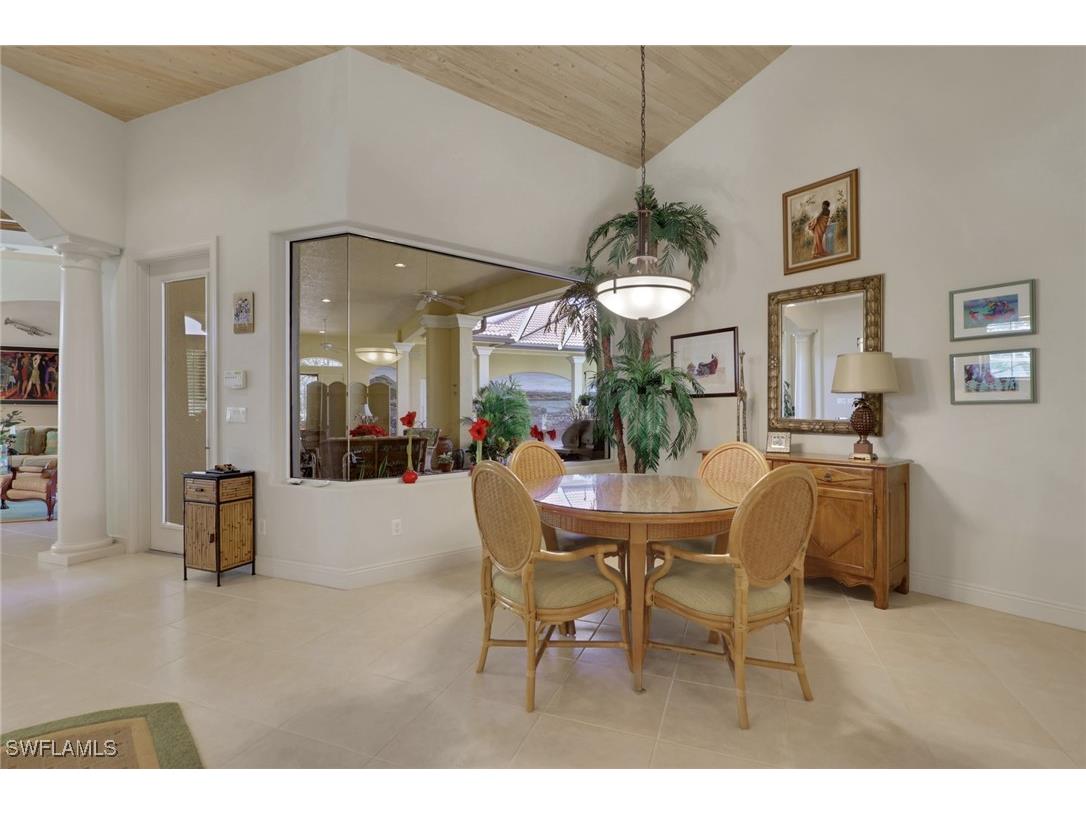 435 Terracina Way Naples FL 34119 226003669 image8