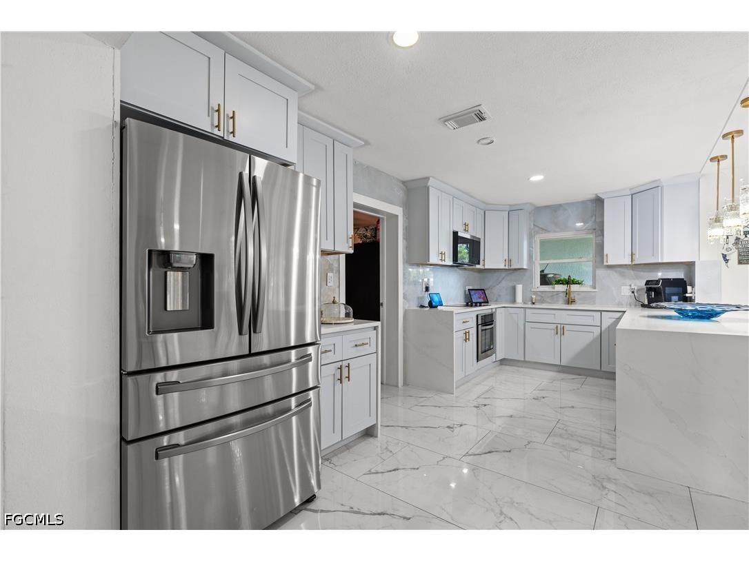 4350 Orangewood Avenue Fort Myers FL 33901 2026027192 image11