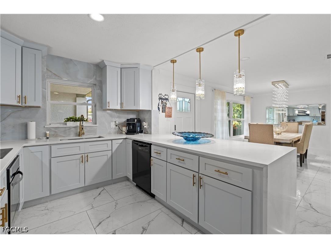 4350 Orangewood Avenue Fort Myers FL 33901 2026027192 image12