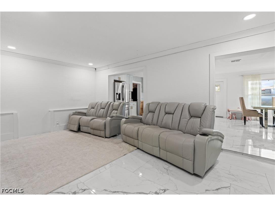 4350 Orangewood Avenue Fort Myers FL 33901 2026027192 image15