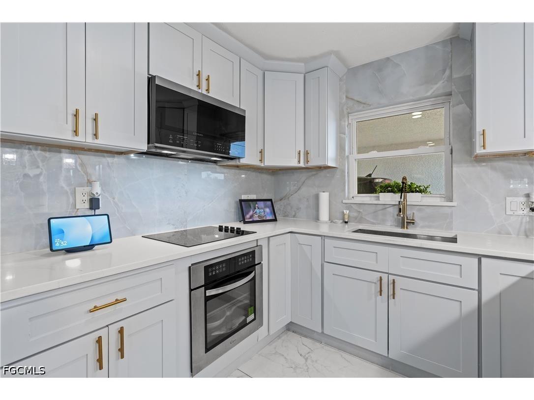 4350 Orangewood Avenue Fort Myers FL 33901 2026027192 image9