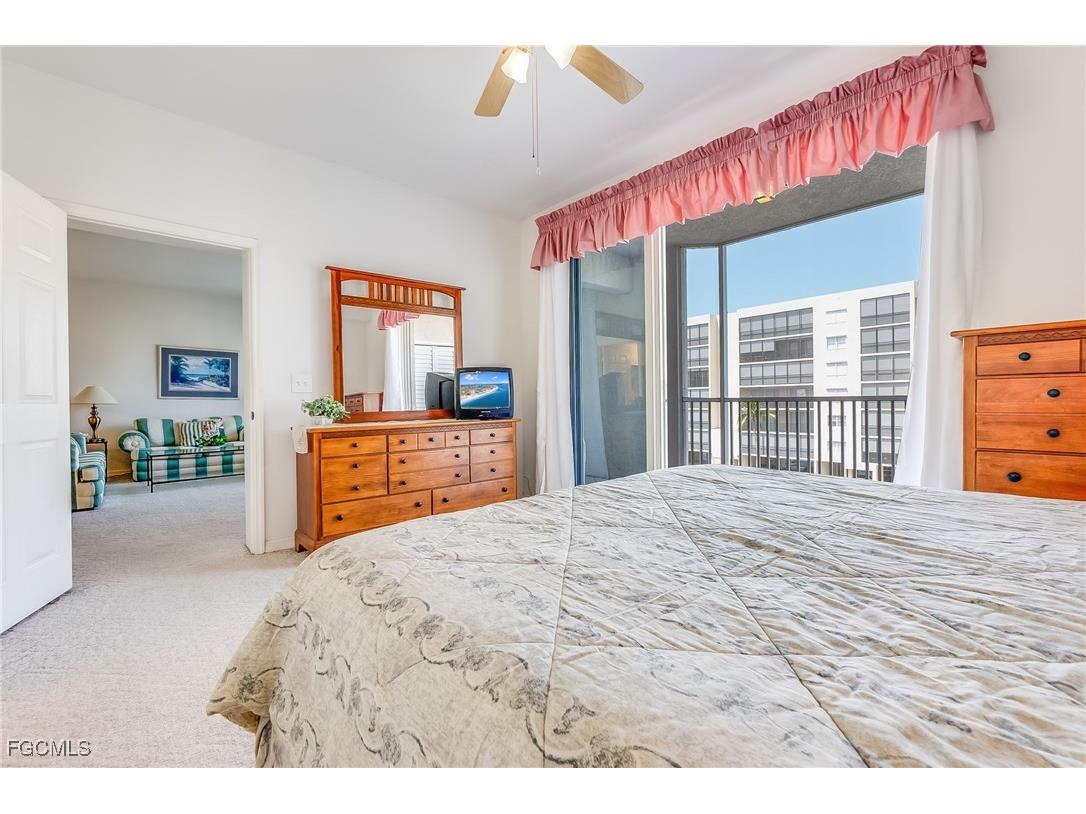 4351 Bay Beach Lane #332 Fort Myers Beach FL 33931 2025022652 image12