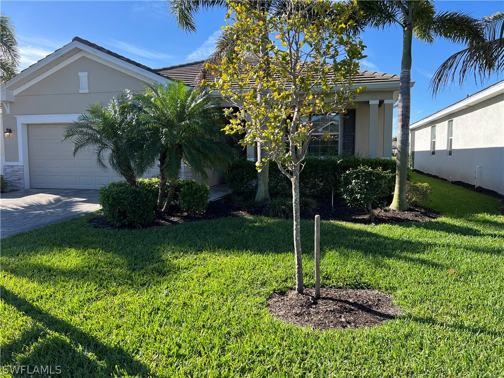 4351 Bluegrass Drive Fort Myers FL 33916 226011521 image2