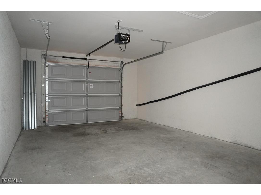 4351 Country Club Boulevard Cape Coral FL 33904 2026009041 image12