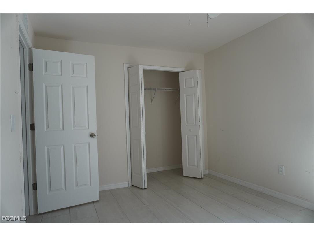 4351 Country Club Boulevard Cape Coral FL 33904 2026009041 image4
