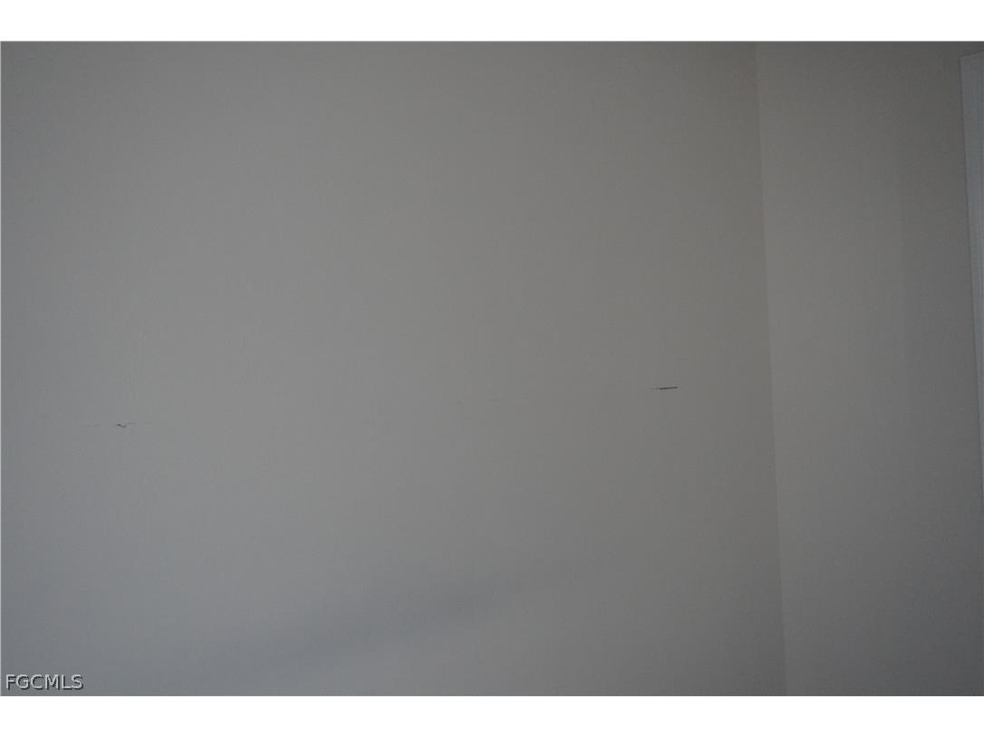 4351 Country Club Boulevard Cape Coral FL 33904 2026009041 image9