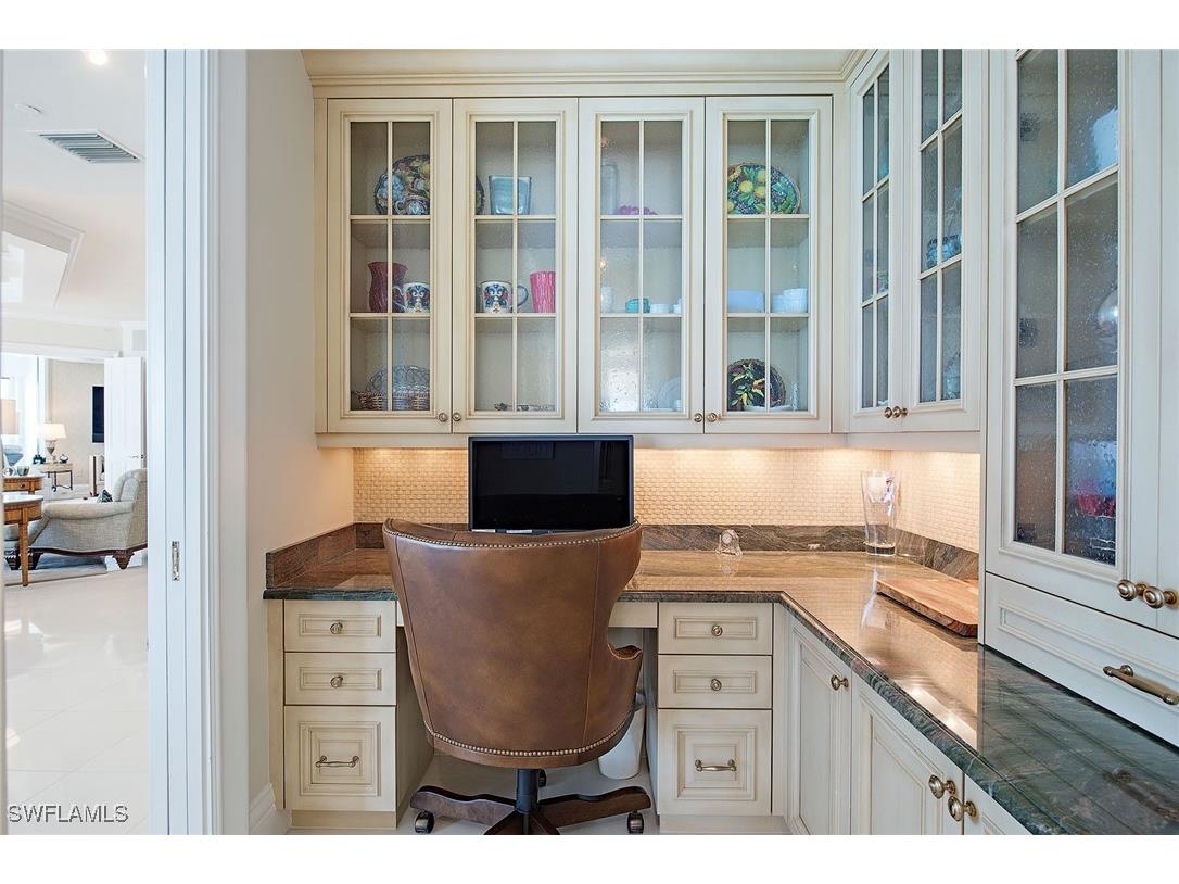 4351 Gulf Shore Boulevard N #15S Naples FL 34103 225077773 image11