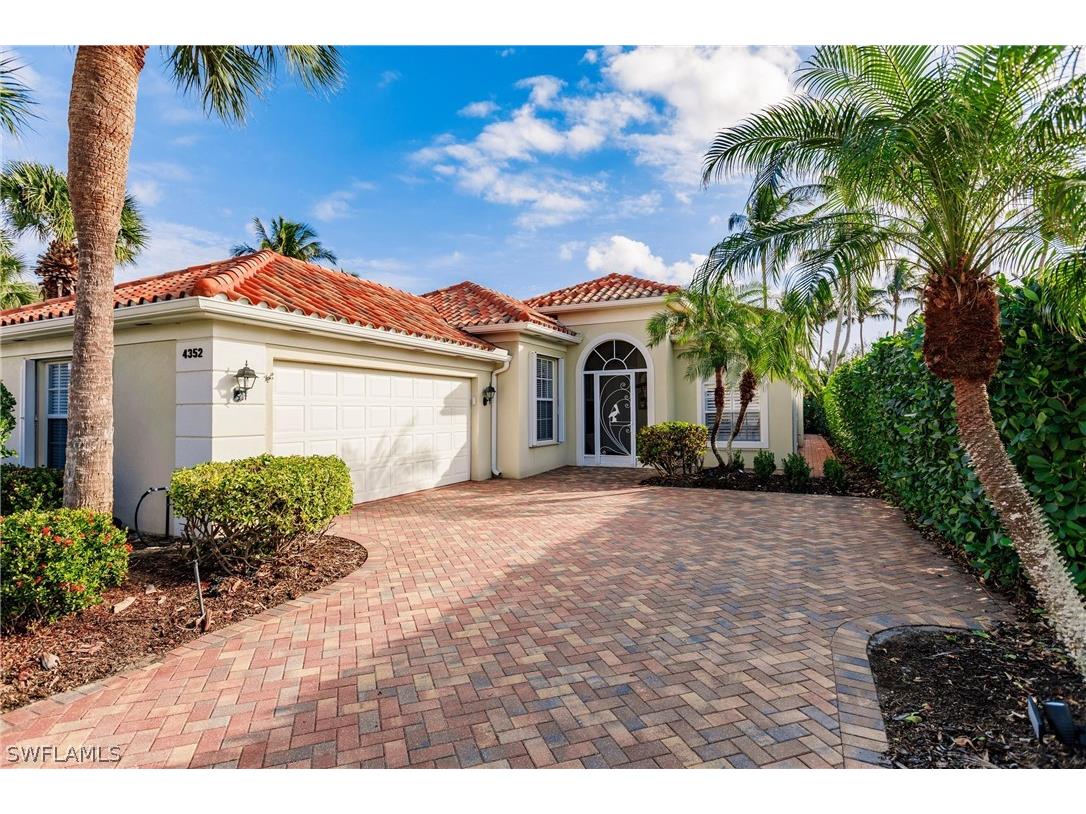 4352 Montalvo Court Naples FL 34109 226011254 image3