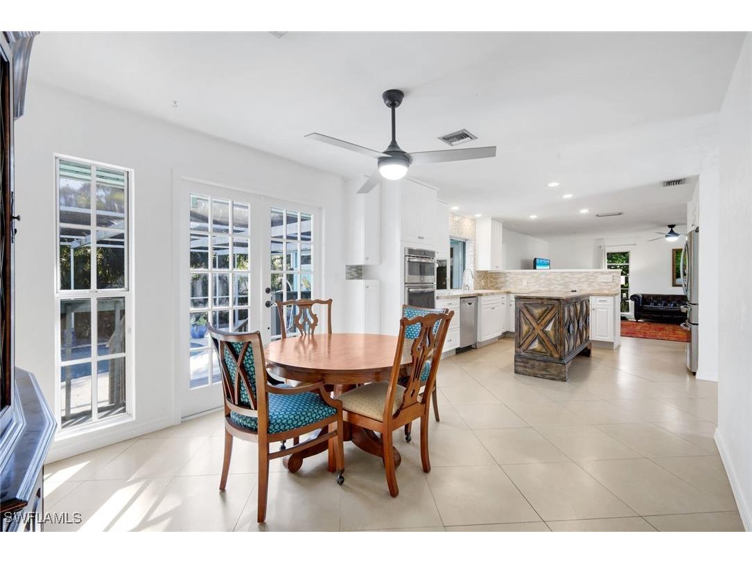 4352 Parrot Avenue Naples FL 34104 226001580 image12