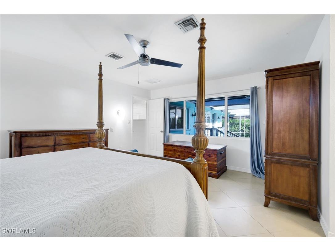 4352 Parrot Avenue Naples FL 34104 226001580 image14