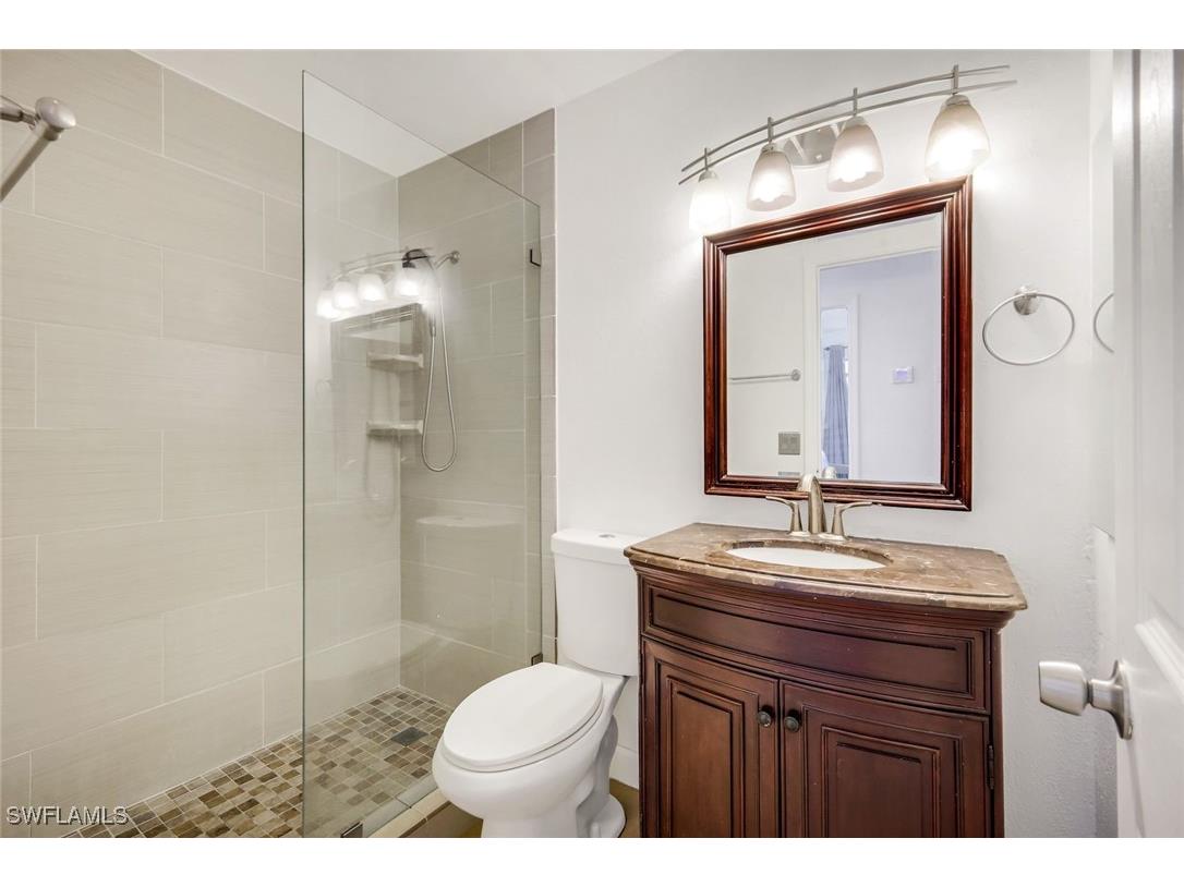 4352 Parrot Avenue Naples FL 34104 226001580 image17