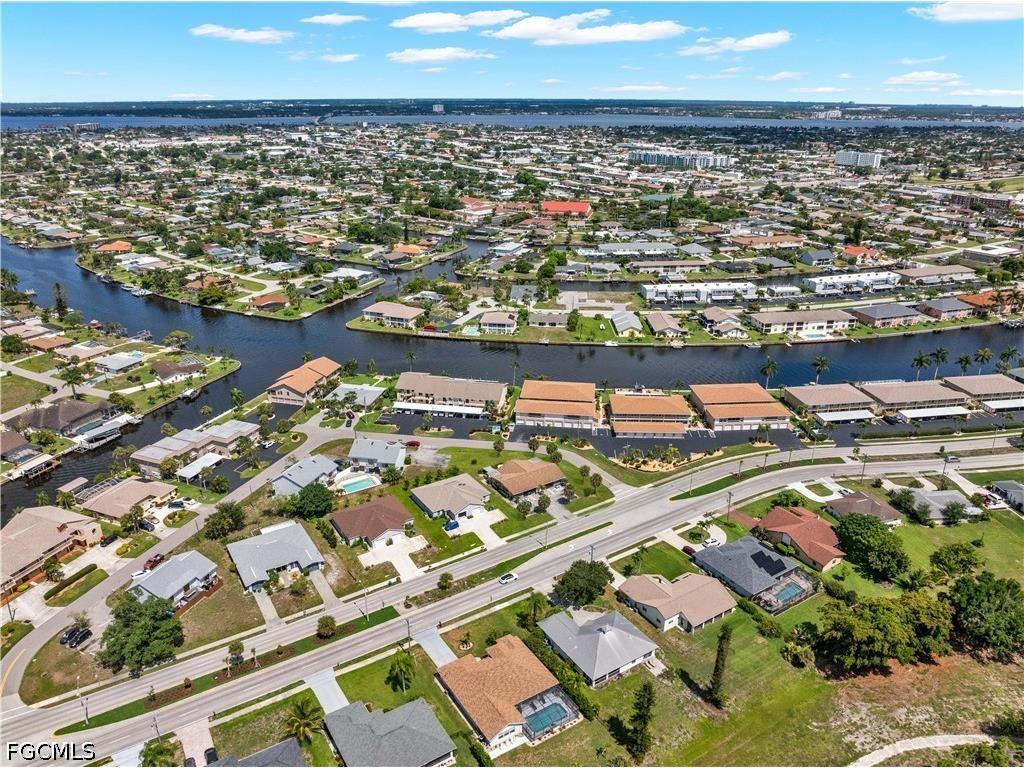 4353 Country Club Boulevard #B Cape Coral FL 33904 2026025082 image20