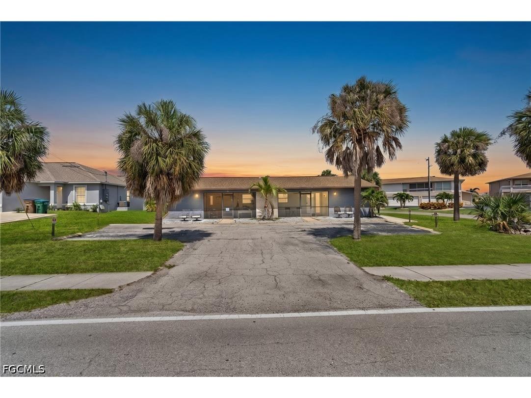 4353 Country Club Boulevard #D Cape Coral FL 33904 2026025084 image3