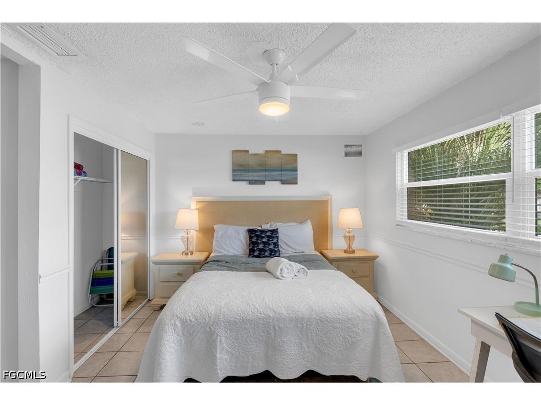 4353 Country Club Boulevard #D Cape Coral FL 33904 2026025084 image6