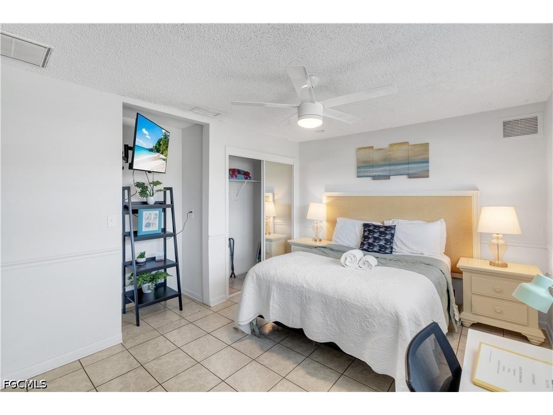 4353 Country Club Boulevard #D Cape Coral FL 33904 2026025084 image7