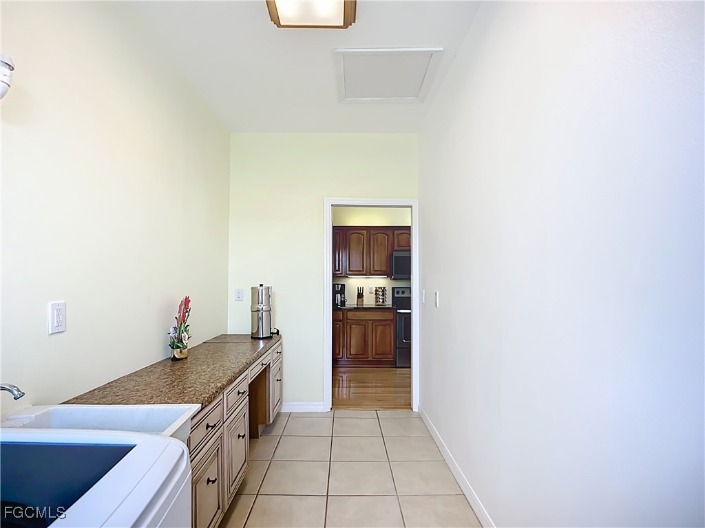 4353 Hidden River Road Sarasota FL 34240 2025022624 image36