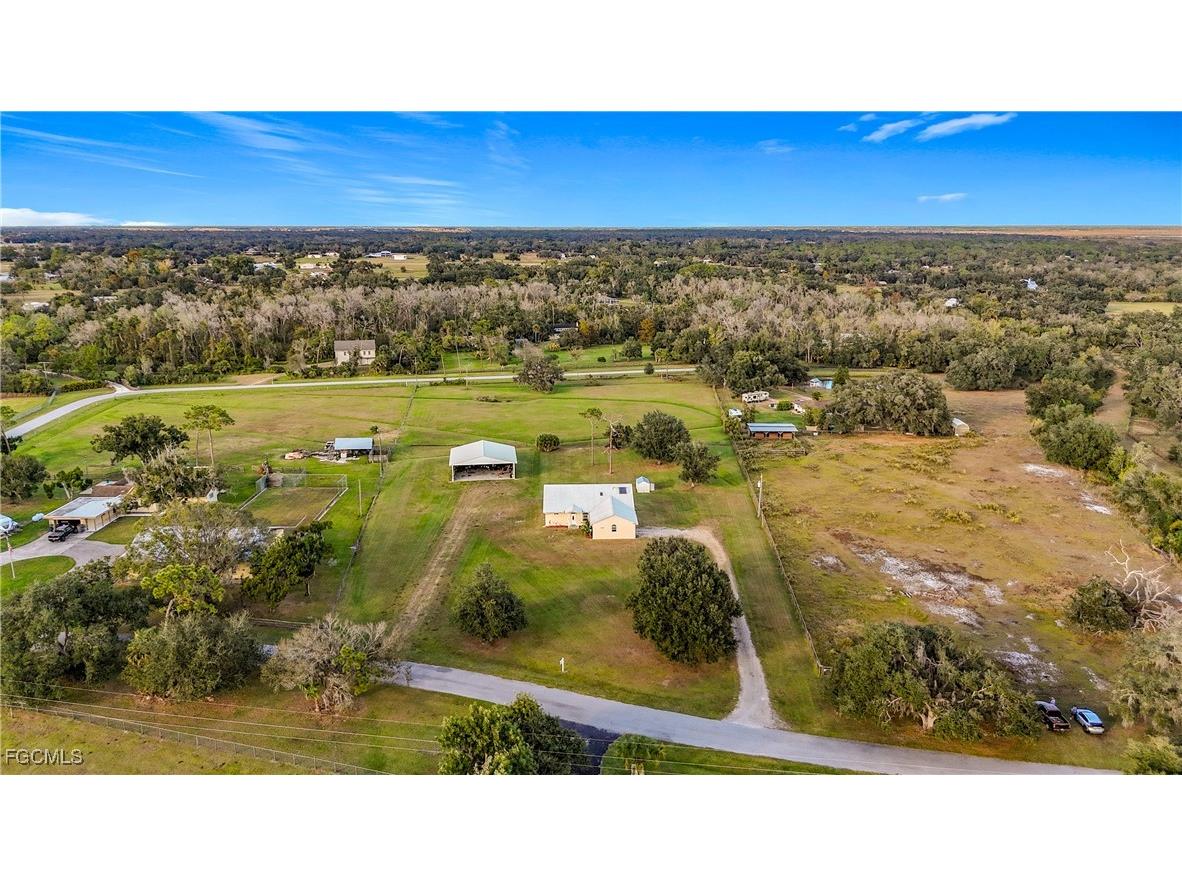 4353 Hidden River Road Sarasota FL 34240 2025022624 image48