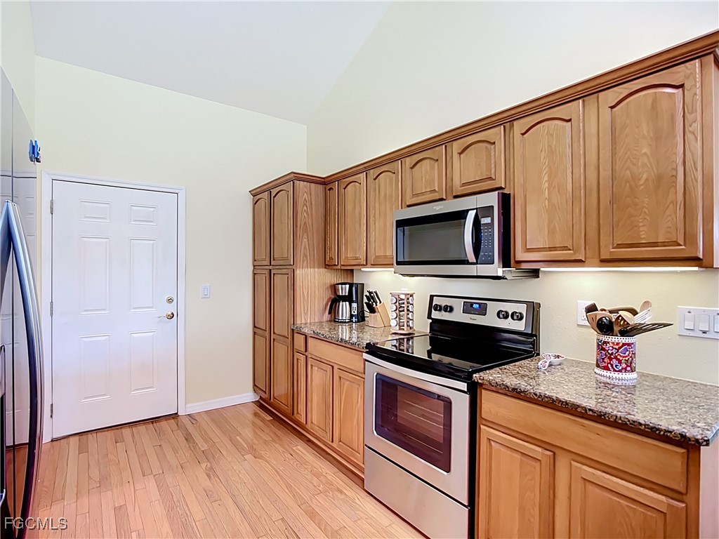 4353 Hidden River Road Sarasota FL 34240 2025022624 image7