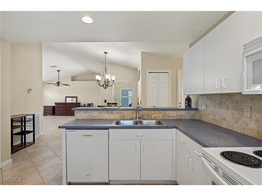 4354 SW 20th Avenue Cape Coral FL 33914 2026003994 image11