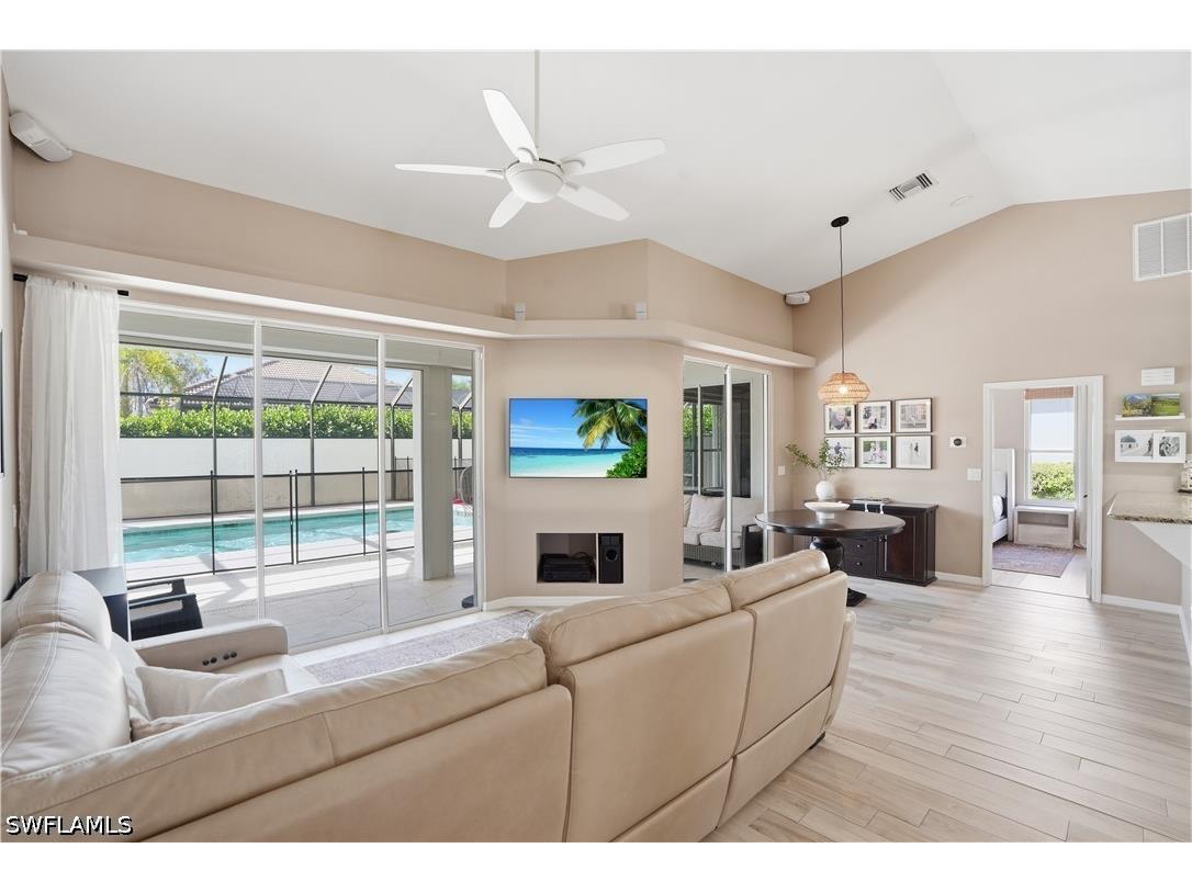 4356 Mistlethrush Lane Naples FL 34119 226013634 image5