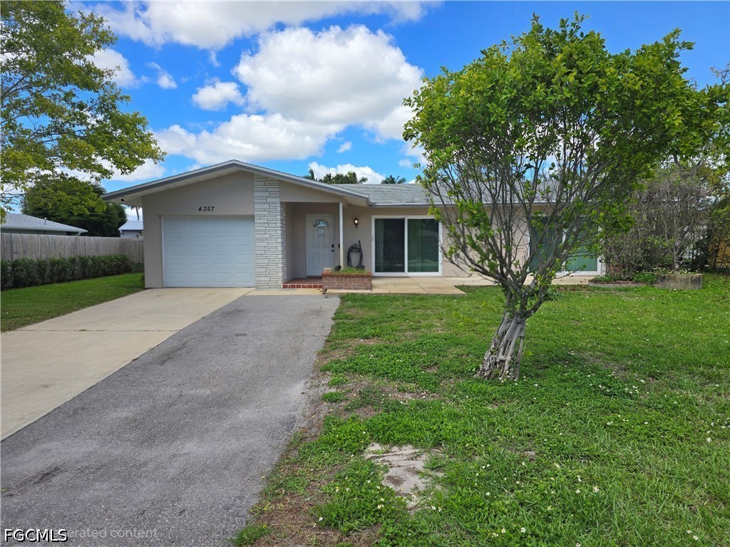 4357 23rd Avenue SW Naples FL 34116 2026018890 image1