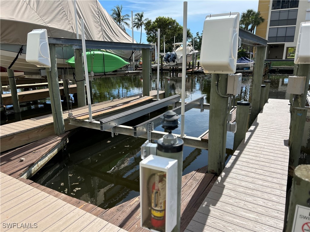 4357 Bay Beach Lane Fort Myers Beach FL 33931 225000357 image6