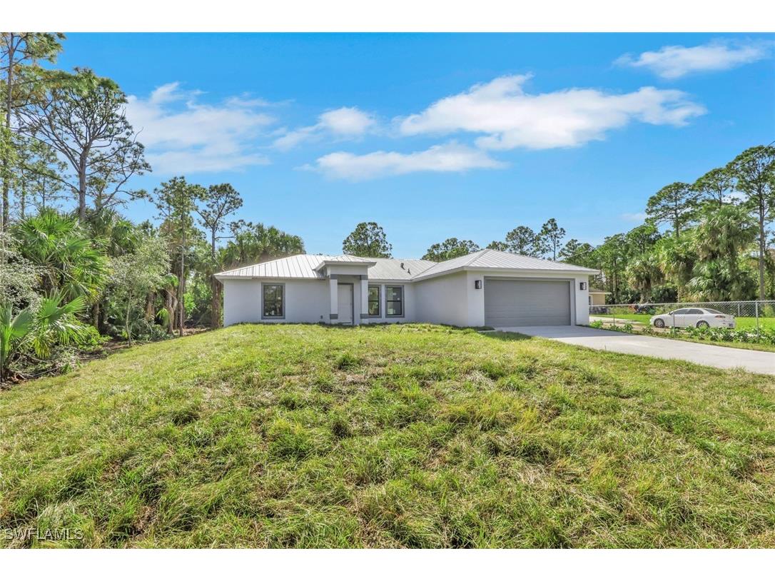 436 41st Ave Ne Naples FL 34120 225079715 image1