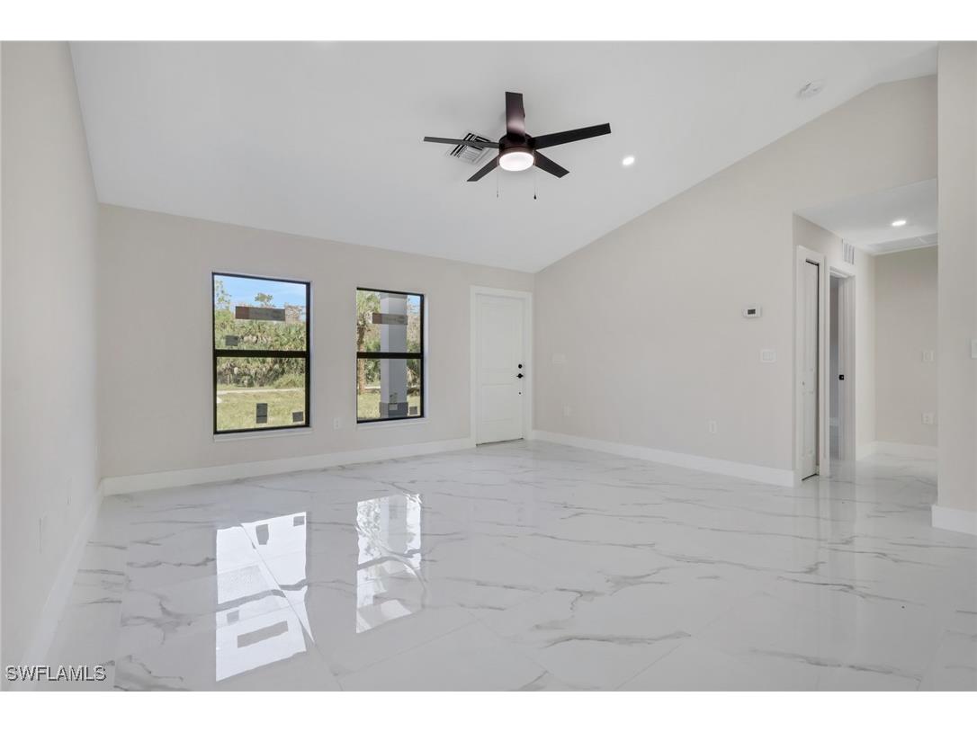 436 41st Ave Ne Naples FL 34120 225079715 image4