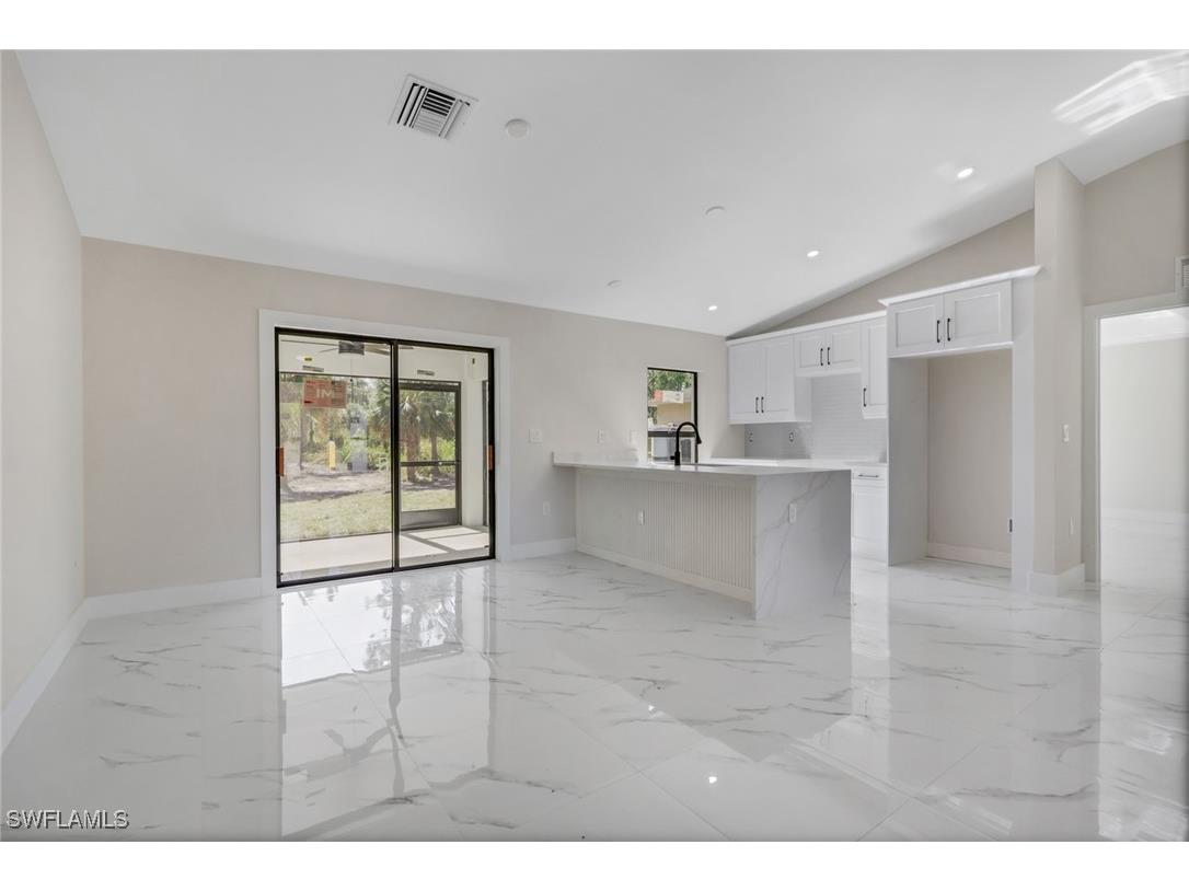 436 41st Ave Ne Naples FL 34120 225079715 image8