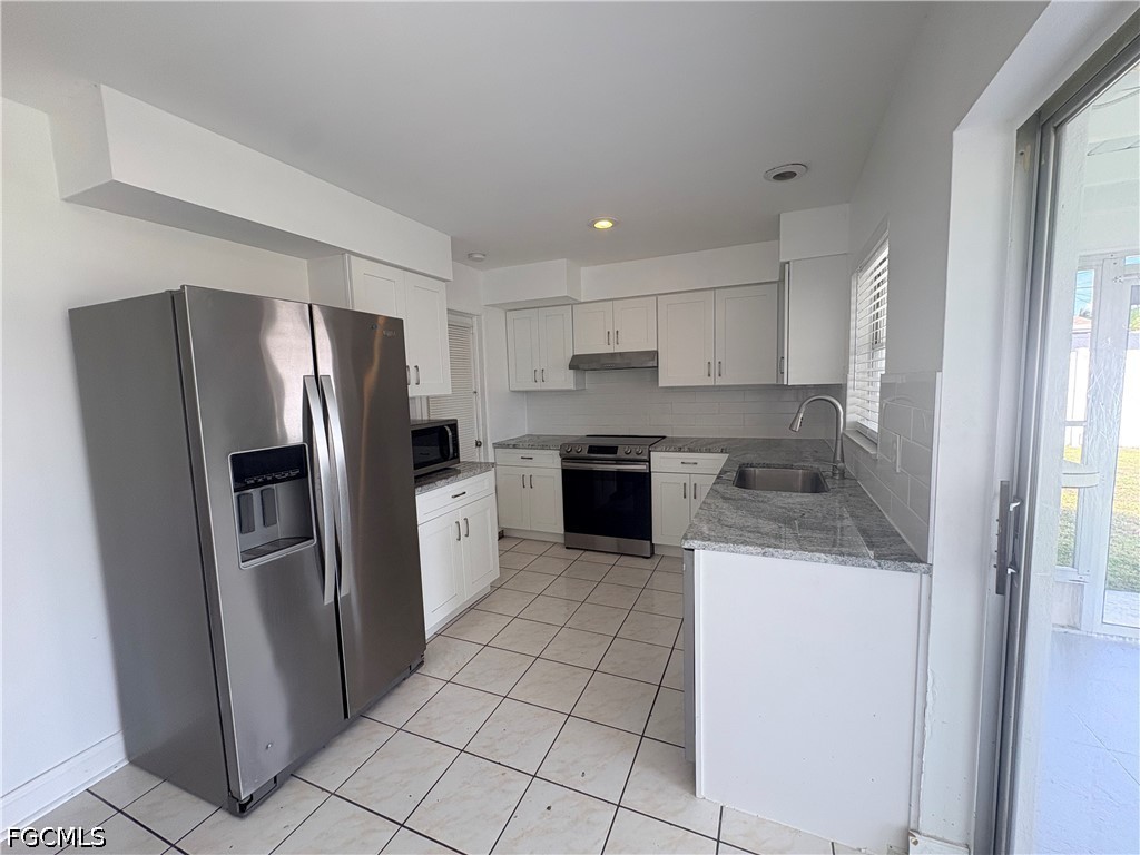 436 Bayshore Drive Cape Coral FL 33904 2026015323 image3