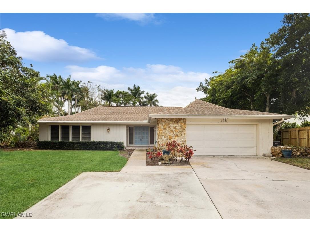 436 Putter Point Court Naples FL 34103 223065696 image1