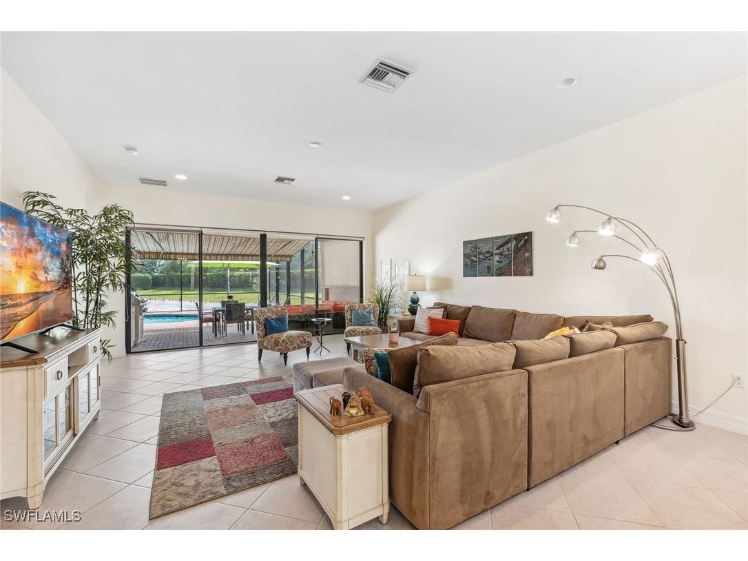 4360 Aurora Street Naples FL 34119 226002617 image11